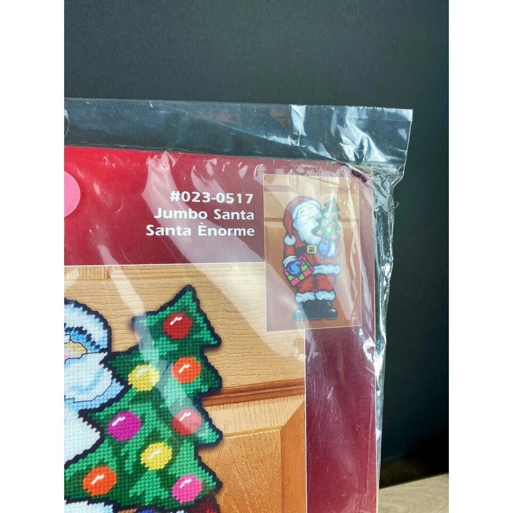 Janlynn‎ Plastic Canvas Kit Jumbo Santa Door Decoration 023-517 from 2007